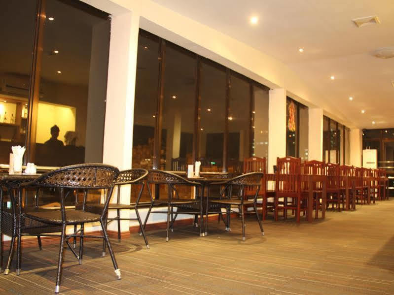 New Yangon Hotel Exteriér fotografie
